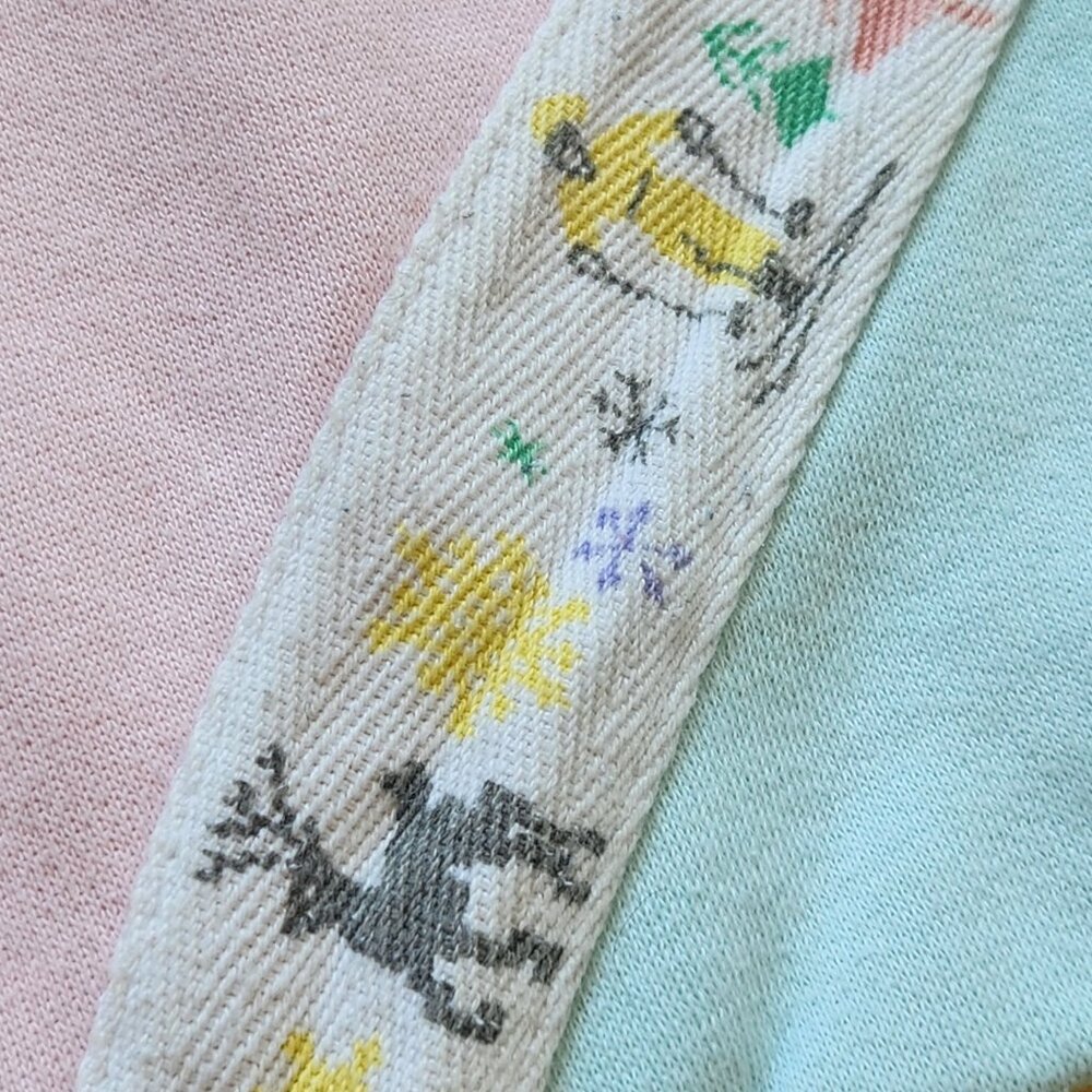 Vintage Magnet Pastel Colorblock Crewneck Sweatshirt Ski Winter Cabincore Cute - Picture 6 of 11